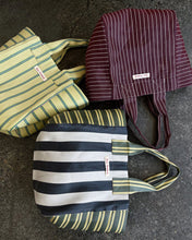Load image into Gallery viewer, Dos Ombré  - Big Bengali Bag 004