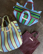 Load image into Gallery viewer, Dos Ombré  - Bengali Bag 073 | Choc Pinstripe