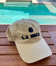 Load image into Gallery viewer, La Mer Cap (Beige)