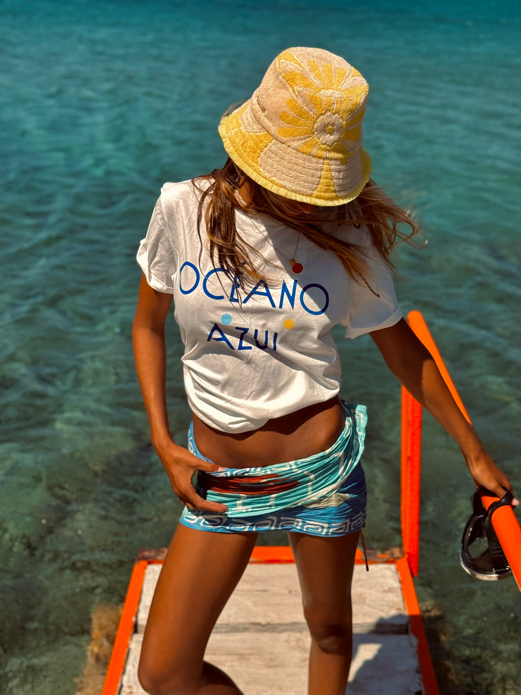 Oceano Azul T-Shirt (Off White)